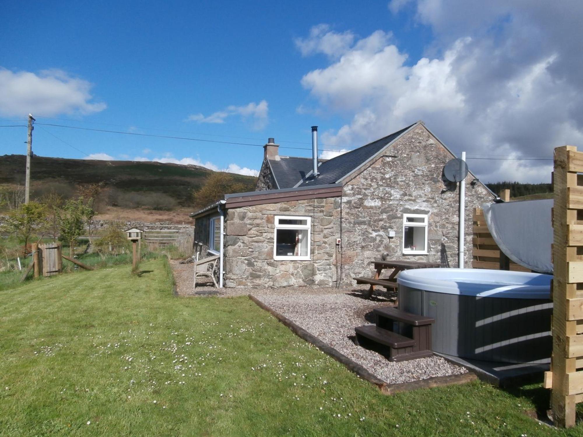 Dalnoid Cottages & Treehouses Nr Glenshee Luaran gambar